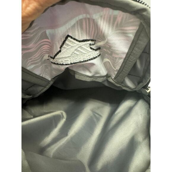 High Sierra Purple Leaf Pattern Multi Pocket Laptop Backpack The Hostel - Picture 9 of 10